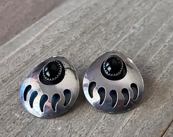 Pendientes de plata de ley vintage con ónix y garra de oso estilo nativo americano