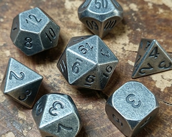 Massives Vintage Metall Würfel Set |  Schwerer DND Polyedrischer Würfel für Dungeons and Dragons