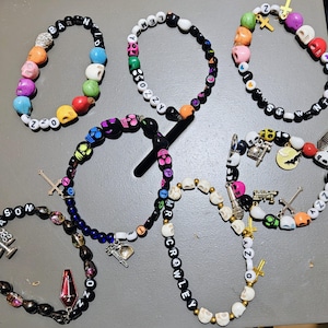 Pulseras de calaveras con cuentas de Ozzy Osbourne y Black Sabbath