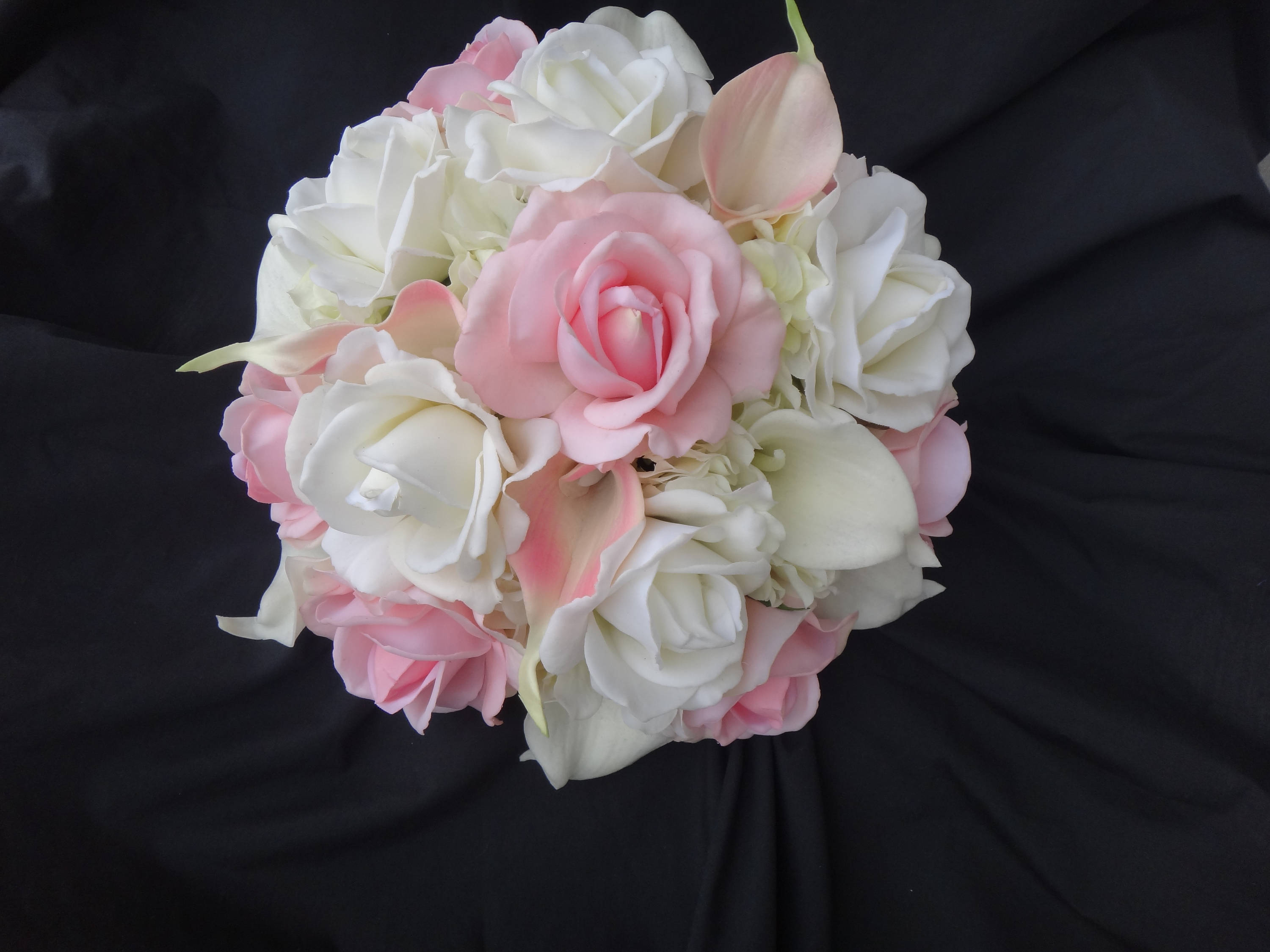 Calla Lily Hydrangea Rose Bouquet