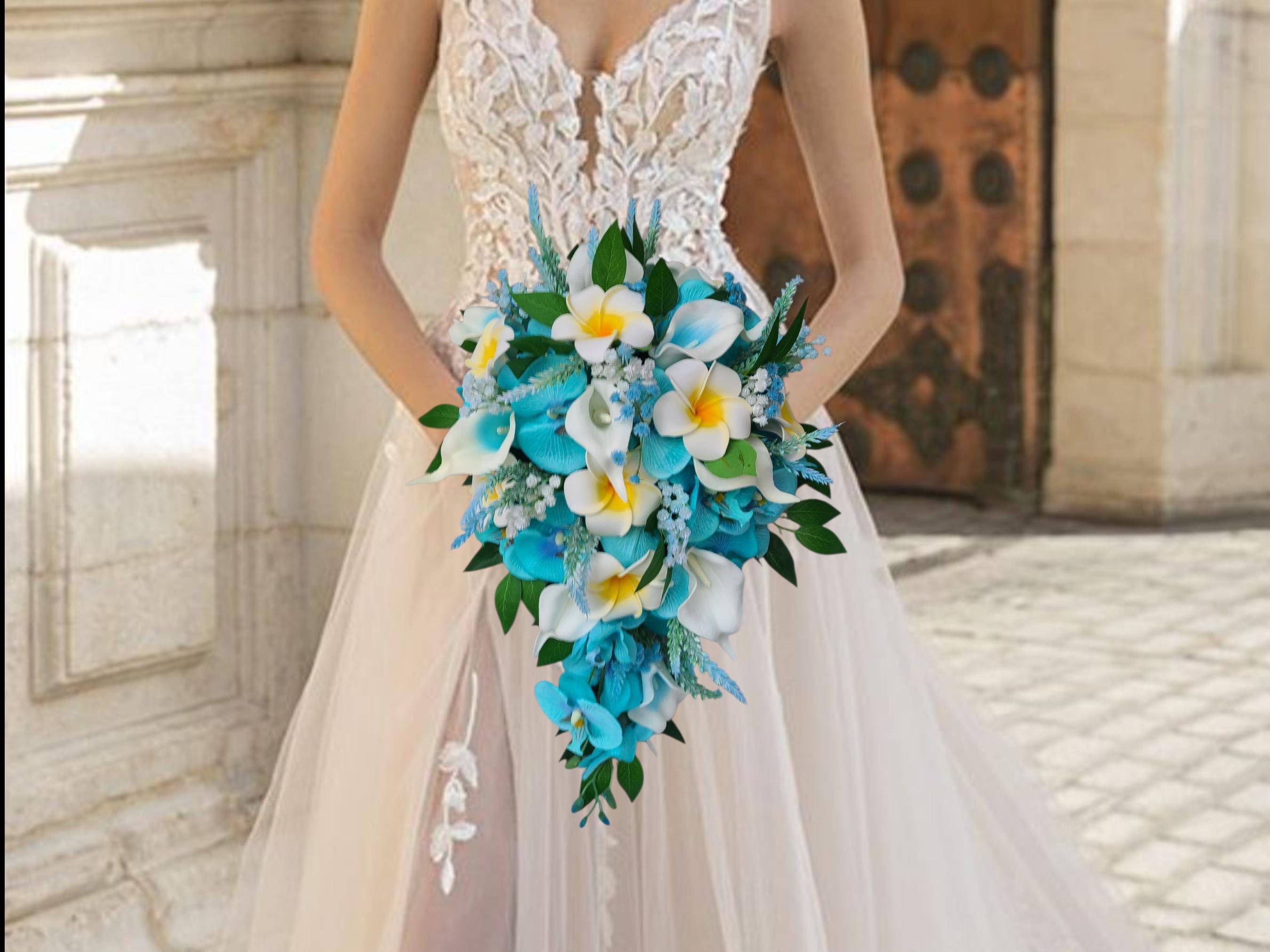 Turquoise Beach Bouquet