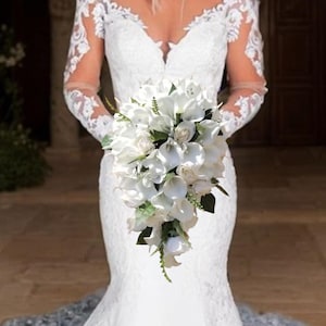Cascading bridal bouquet, rose, calla white flowers