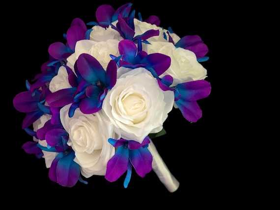 Roses With Purple Posy Roses With Purple Posy