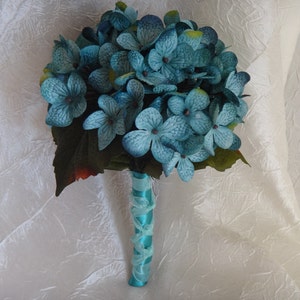 Hydrangea toss bouquet, flower girl bouquet, small bridal bouquet image 2