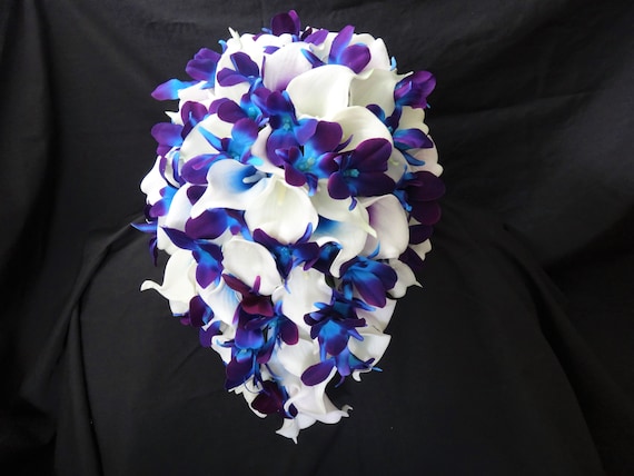 Echte Note Calla Lilie, Galaxie Orchidee, Brautstrau lila blaue Orchidee,  Tropfen Strau, Insel Orchidee, knstliche Blumen - Etsy.de