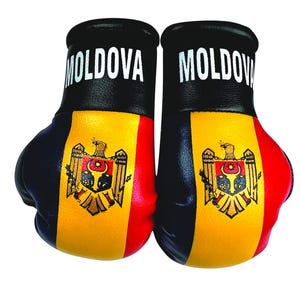 MOLDOVA / MOLDOVAN Flagge Mini Boxhandschuhe, Auto hängende Handschuhe, Souvenir, Dekoration, Premium Qualität, als Paar verkauft.