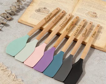 Custom Silicone Spatula with Wooden Handle, Personalized Engraved Kitchen Tool, Baking Gift, Anniversary, Bridal Shower, Housewarming