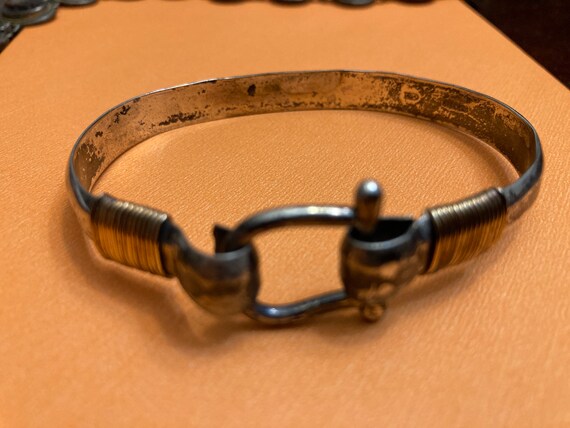 Sonya hook bracelet shop