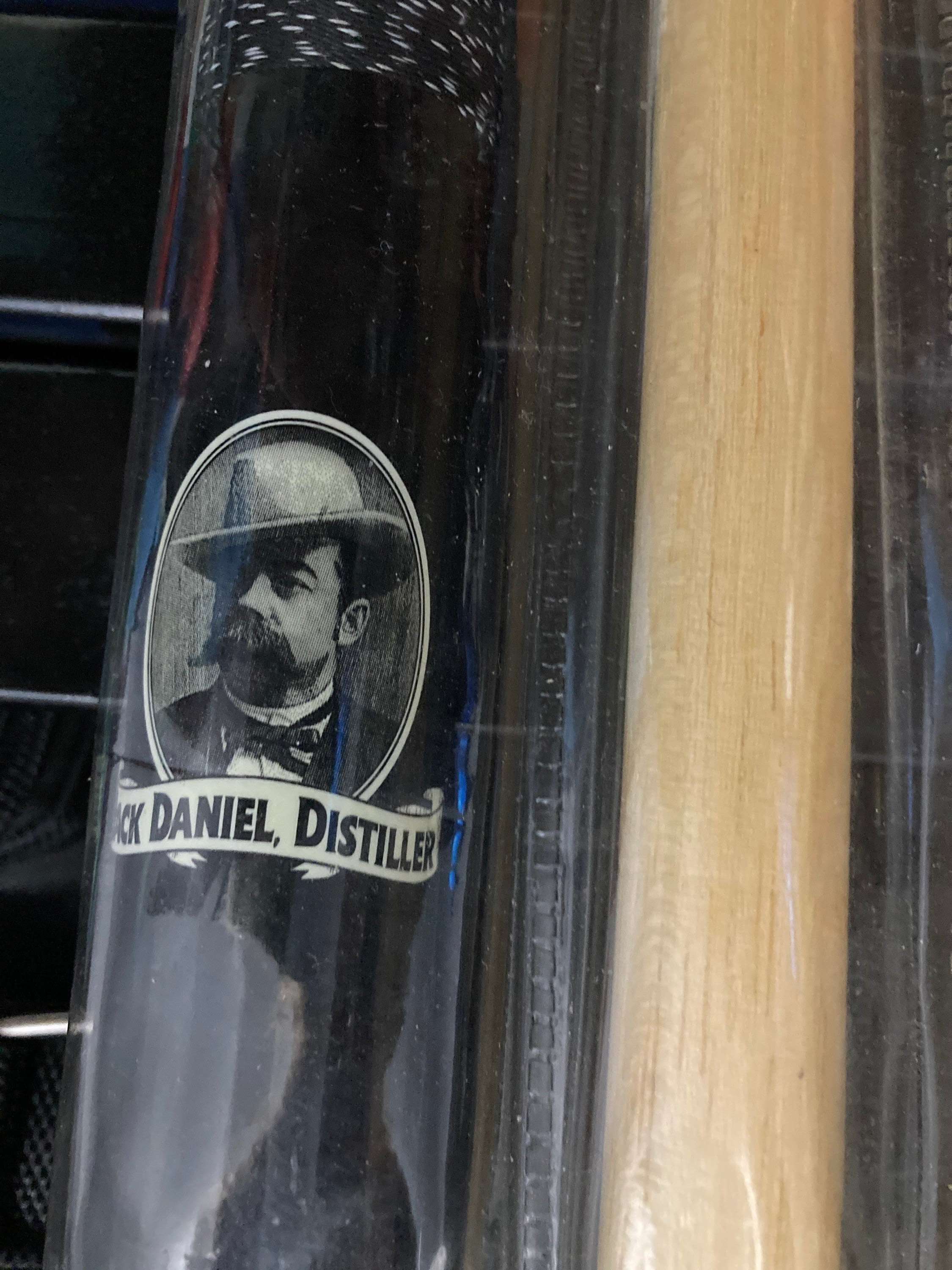 Vintage Jack Daniels Cue Stick Old No 7, Linen Wrap 57”, WT 19-20
