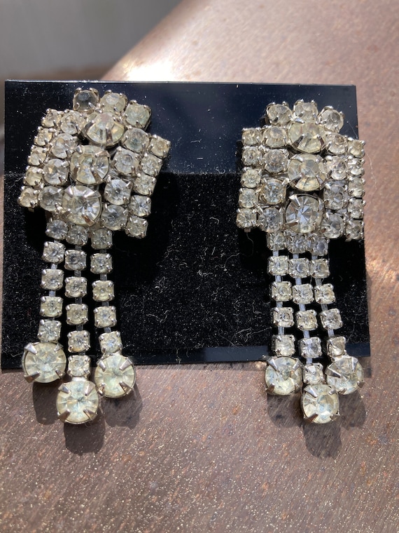 Vintage Weiss clip on 2” earrings 1950, vintage W… - image 1