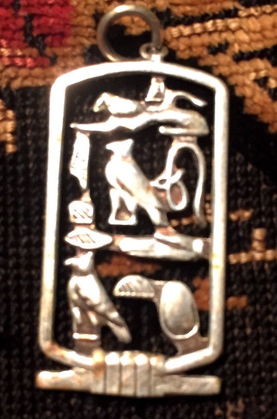 Vintage egyptian sterling silver pendant, Egyptian