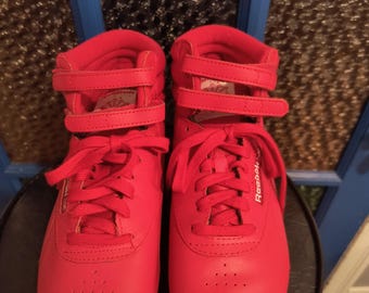 Vintage Reebok sneaker boot