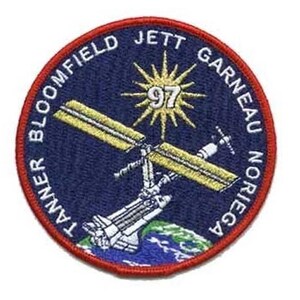 STS-97 Space Shuttle Endeavour Mission Patch – NASA ISS Solar Array Installation Badge (Iron-On)