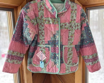 Chaqueta acolchada con patrón de cabaña de troncos vintage reelaborada para niños/talla XS