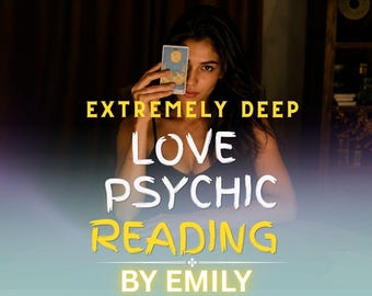 Może przedstawiać: Prostokątna karta tarota z ilustracją żółtego słońca trzymana na ciemnym tle. Nałożony tekst brzmi EXTREMELY DEEP LOVE PSYCHIC READING BY EMILY w połączeniu białych i żółtych czcionek bezszeryfowych oraz pisma odręcznego.