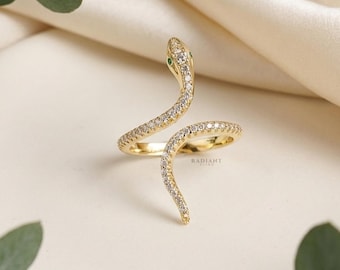 Gold Snake Ring Pave Diamond Serpent Band Emerald Eye Ring Vintage Statement Jewelry Open Wrap Ring for Women Animal Lover Gift
