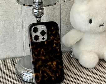Funda de teléfono con diseño de carey ámbar oscuro, estilo retro de lujo, compatible con iPhone 17, 16, 15, 14, 13 y 12 Pro Max y Samsung S25 y S24 Ultra.