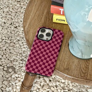 Rosa Rött Schackskal, Flickigt Mobilskal, Trendig Modedesign, Kompatibelt med iiPhone 17 16 15 14 13 12 Pro Max, Samsung S25 24 Ultra bild 4