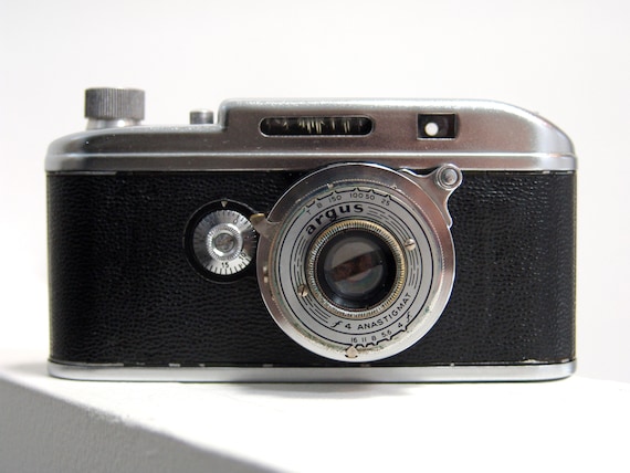 Argus A3 Art Deco 35mm Camera Made in Ann Arbor, Tested & Working