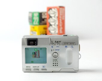 Pentax Optio S Tiny Vintage Digital Camera, Tested & Working
