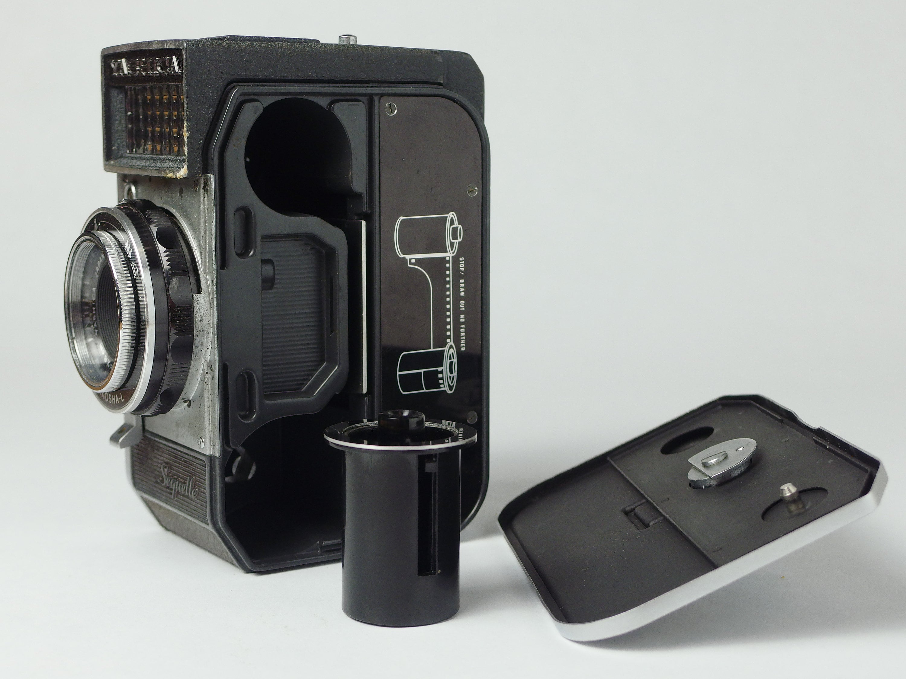 Yashica Sequelle Unique Movie-camera-style 35mm Still Camera