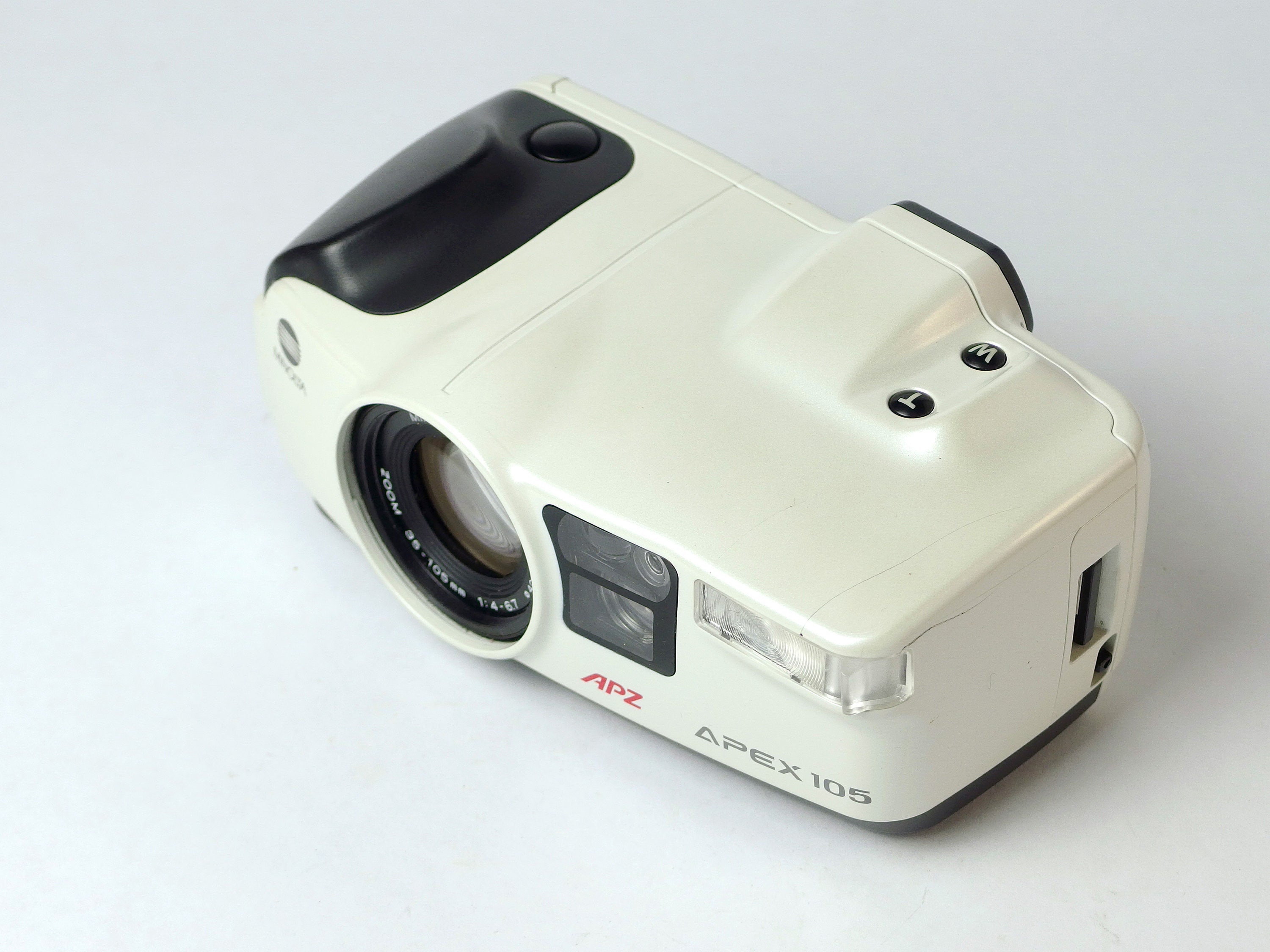 Minolta Apex 105 Unusual Pearl White 35mm Compact, Tested