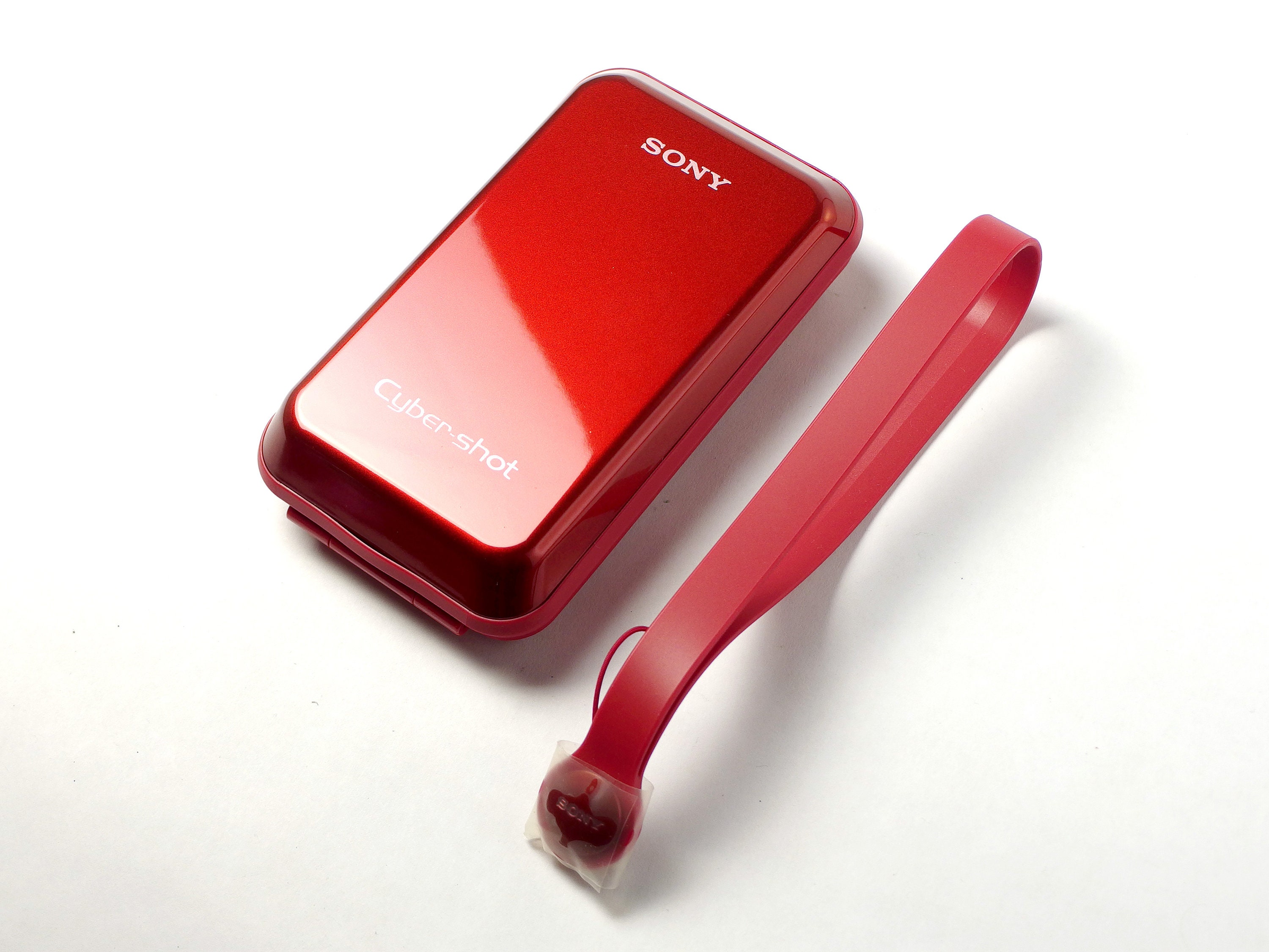 Sony Cyber-shot Hard Case, New in Box, Red Dual-shock