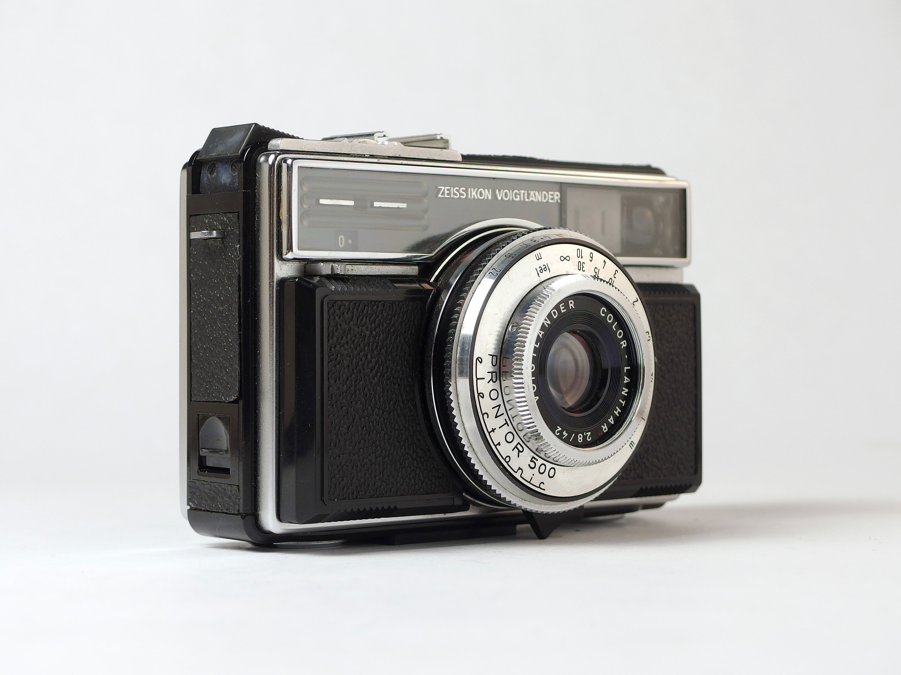 Voigtländer Vitessa 500AE, Automatic Compact 35mm, Germany, 1966