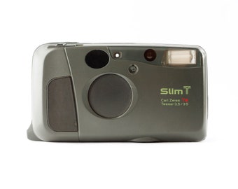 Kyocera Slim-T / Yashica T4 Legendary Point-and-Shoot, Green Body, For Parts or Repair