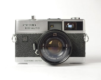 希少‼️ Konica コニカ　K−mini コンパクトフィルムカメラ　PINGU Konica K-mini Pingu, Rare Point-and-shoot, Japan, 1995 - Etsy