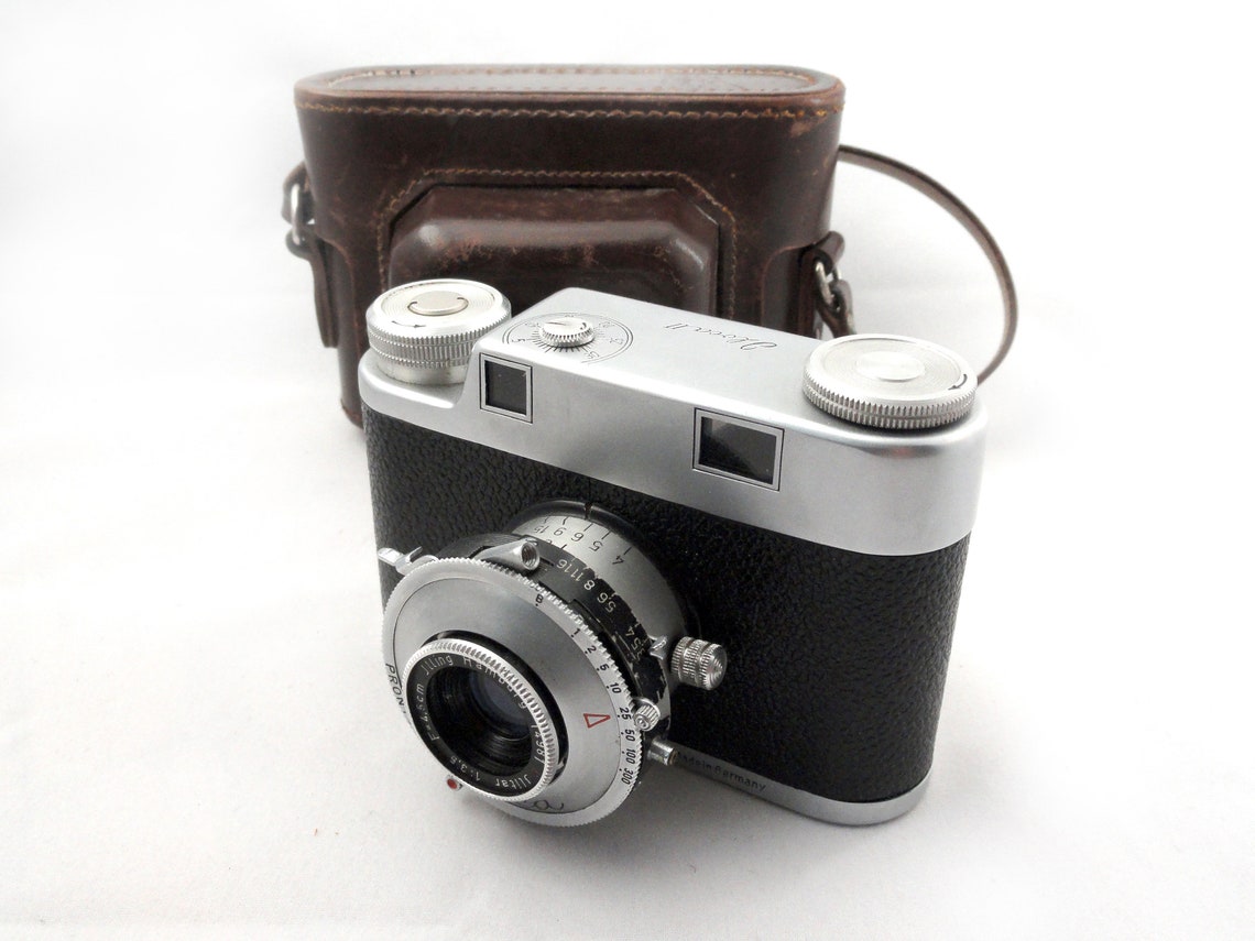 Iloca II Stylish German Rangefinder Camera, Tested & Working, Hamburg, 1950, foto 4 de 5