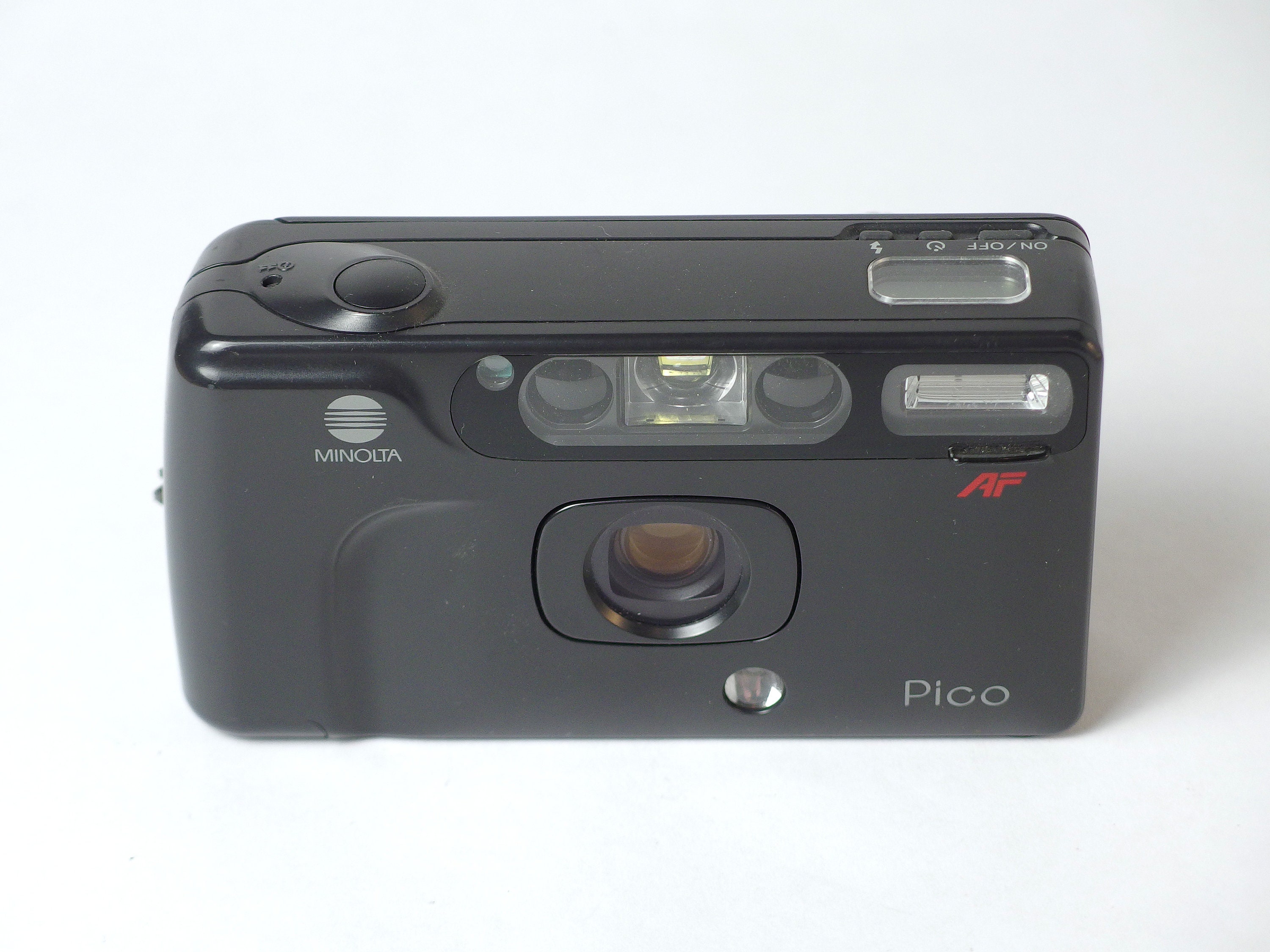 MINOLTA PICO　LEICA mini Minolta Pico, Aka Riva Mini, Ultra Compact 35mm Camera