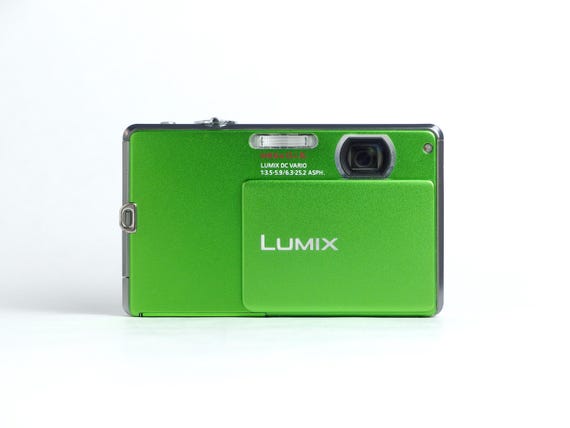 Panasonic FP1 グリーン 12メガピクセル コンパクトデジタルカメラ Panasonic Rare Green Lumix Vintage Digital Camera DMC-FP1
