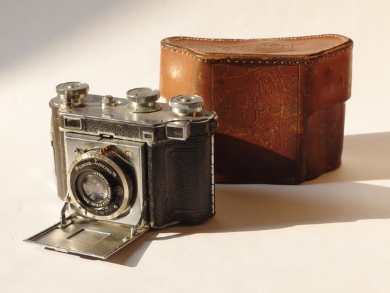 Certo Dollina III Vintage 35mm Camera With WWII Trench Art Style