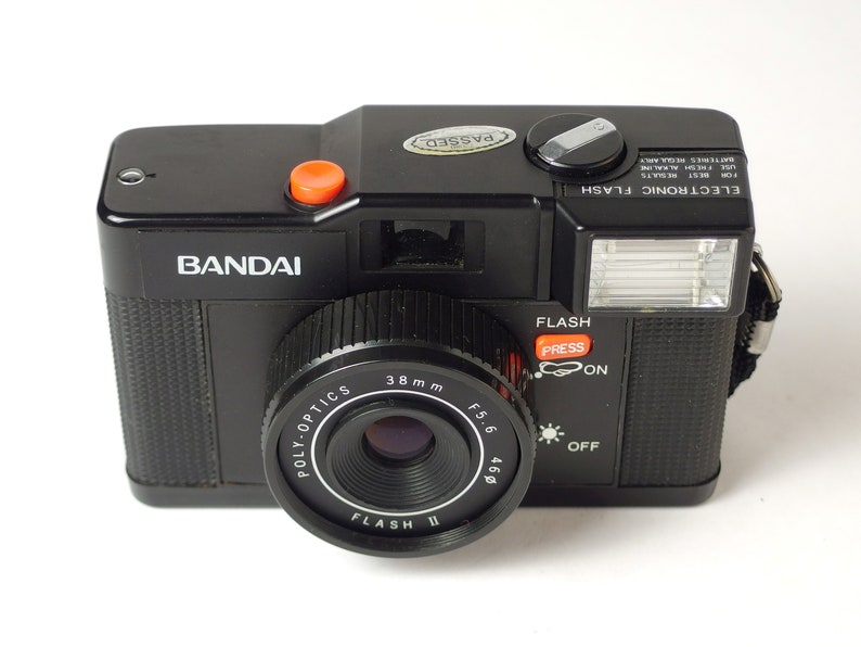 Bandai Gachapon グレートフォトラス 35mm Toy Camera, 1982 - Etsy