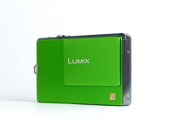 Panasonic LUMIX DMC-FP1グリーン DMC-FP1 概要 - デジタルカメラ | LUMIX（ルミックス） ミラーレス一眼