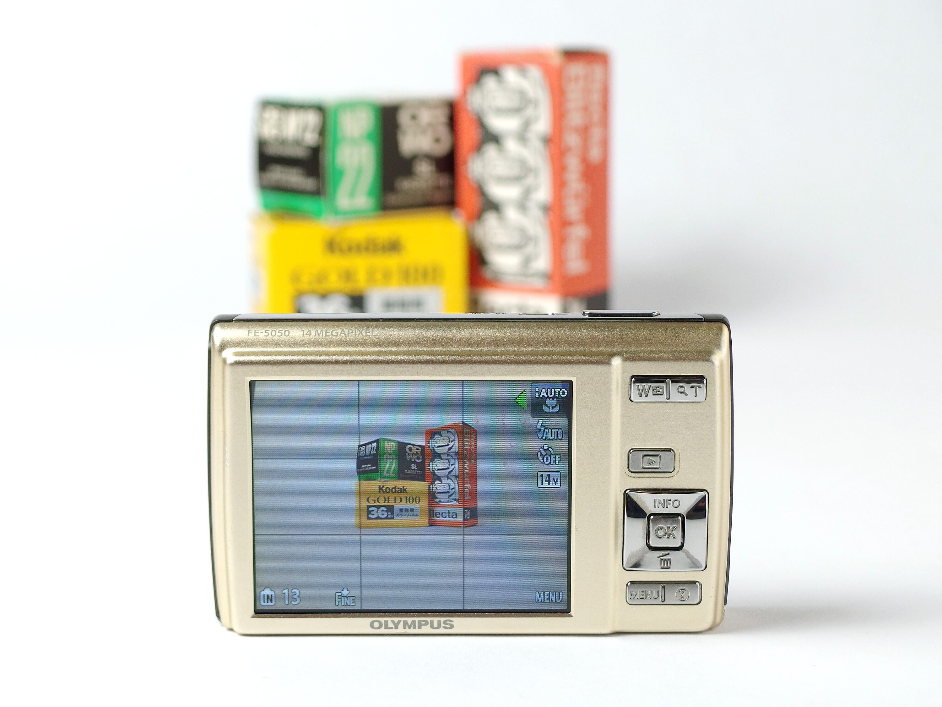 OLYMPUS FE-5050 ゴールド Olympus FE-5050 Rare Gold Compact Digital Camera With Punk