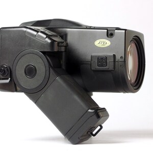 Ricoh Mirai, 1980s Spaceship of a 35mm Camera With SL-301M Flash