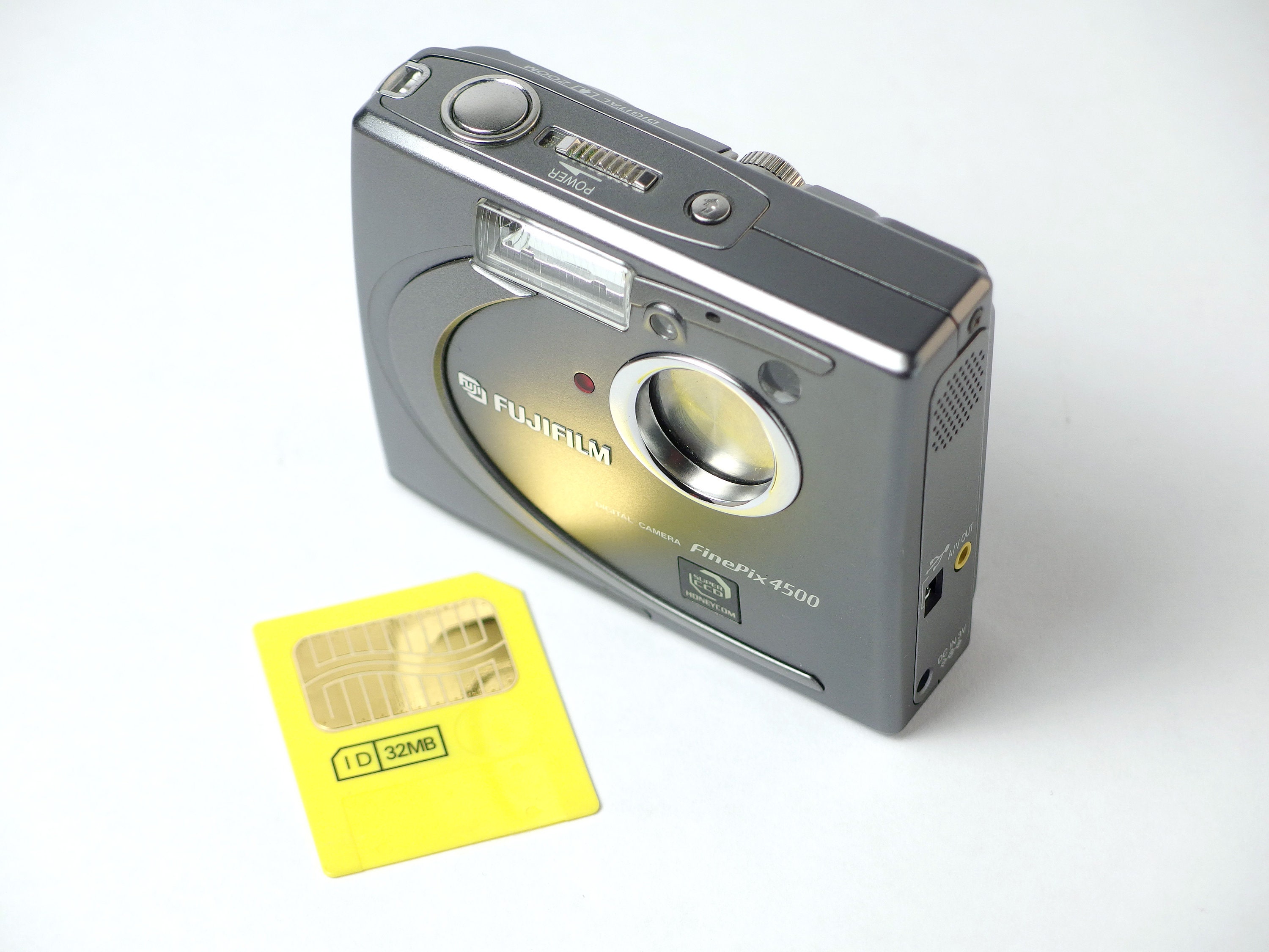 Fujifilm Finepix 4500 Rare Gunmetal Y2K Digital Camera