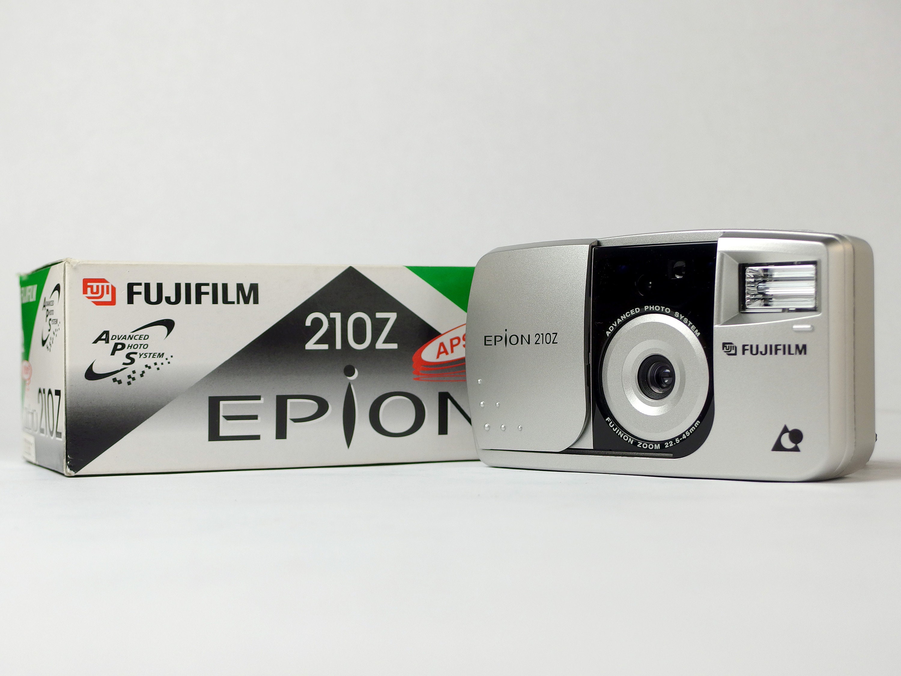 Fuji Epion 210z Compact Vintage APS Film Camera, Tested & Working