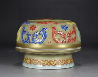 Official Kiln Famille Rose Gilded Incense Burner with Dragon Phoenix Relief, Oriental Ceramic Ornament for Display & Antique Collection