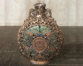 13 cm hohe, weiße Kupfervase im Vintage-Stil, versilbertes Filigran, Fünf-Fledermaus-Motiv, emaillierte Fu-Vase, chinesisches Feng-Shui-Dekor