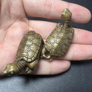 Vintage Mini Copper Turtle Pendants with Textured Shell Details, Auspicious Longevity Metal Craft for Hanging Ornament & Antique Collection