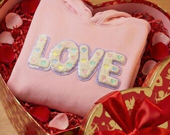 Corazón de hilo sintético PNG, textura de gancho de pestillo para San Valentín, lazo retro coqueto, sublimación de bordado sintético, descarga digital DTF