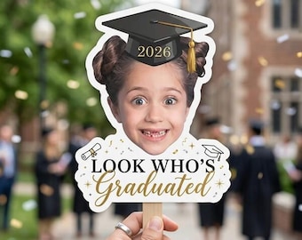 Abanico de mano "Mira quién se graduó", abanico de graduación personalizado, abanico de graduación con foto vintage de la infancia personalizado, accesorio divertido para la promoción de 2026