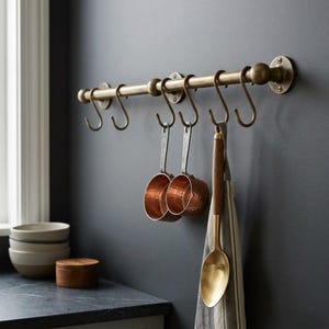 Brons-messing pannenrek met massieve S-haken, rustieke industriële keukenorganizer, handgemaakt verweerd messing pannenrek, antiek bronzen wandrail