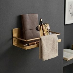 Brass Wall Shelf

Floating Brass Ledge

Gold Bathroom Shelf

Gallery Rail Shelf

Solid Brass Decor

Luxury Spice Rack

Mid Century Modern

Industrial Shelving

Apothecary Shelf

Handcrafted Brass

Entryway Organizer

Metal Floating Shelf

Unlacquered Brass