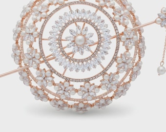 Messing knotje met bloemen, natuurlijke parel en knotaccessoire met zirkonia's