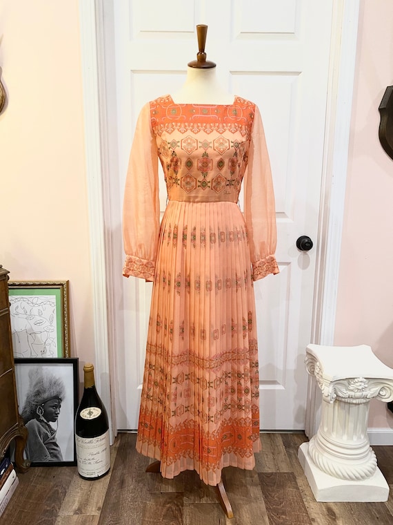 Vintage 1970s Alfred Shaheen Maxi Dress