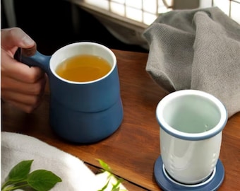 Tasse à thé japonaise en céramique avec couvercle et anse en bois Tasse à thé de style Japandi faite main
